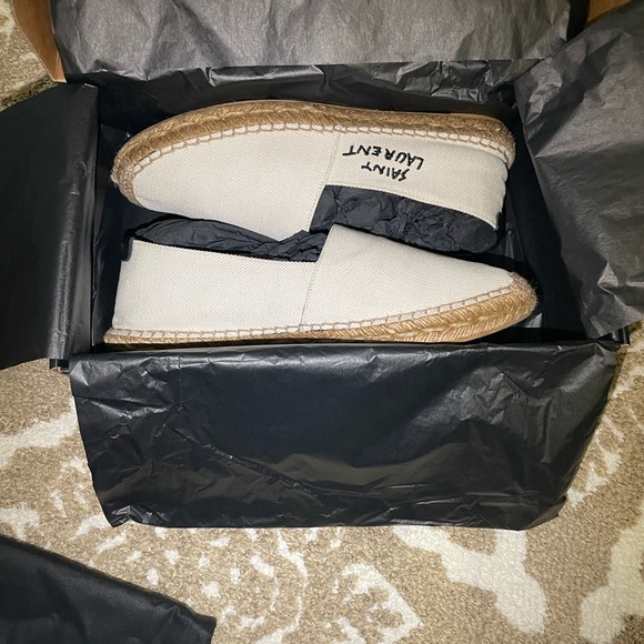 Saint Laurent Black and Cream Espadrilles - Picture 10 of 17